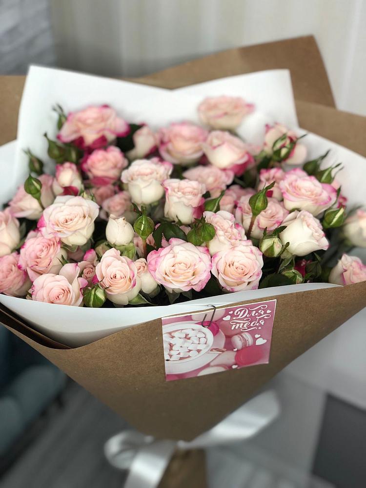 Букет цветов из: Розы в Долгодеревенское