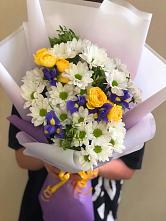 Букет цветов из:  Ирисы, Хризантемы и Розы #REPLACE_PRED# Долгодеревенское
