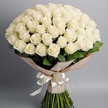 Букет 101 беля роза Белоснежка в Долгодеревенское