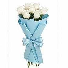 Букет 7 белых роз Проуд в Долгодеревенское