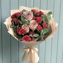 Букет цветов из:  Гвоздики и Розы в Долгодеревенское
